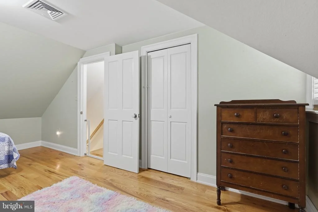 Photo of 5451 BLACK BEAR ROAD