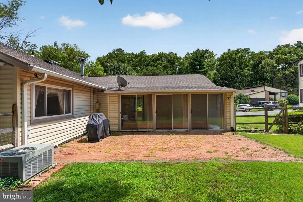 Photo of 323 AVONDALE DRIVE