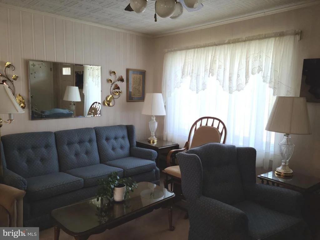 Photo of 477 CARROLLTON DRIVE