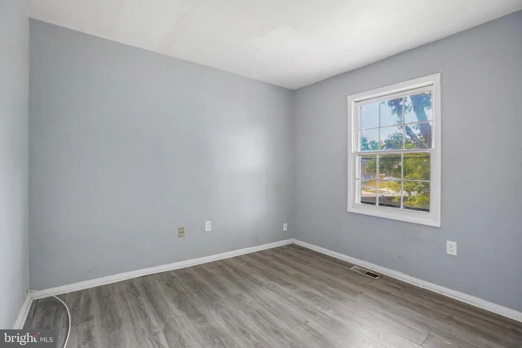 Photo of 720 CHAPELGATE DRIVE