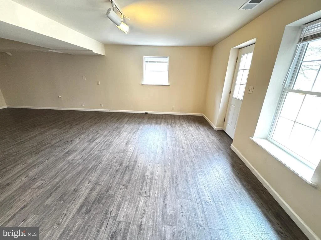 Photo of 125 MISSION DRIVE