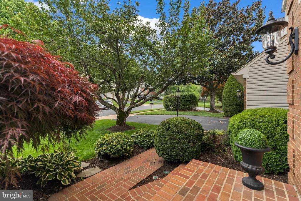 Photo of 8323 ARGENT CIRCLE