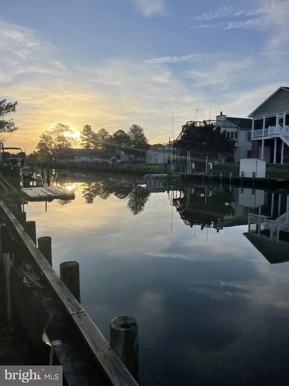 Photo of 38237 PINEY POINT ROAD