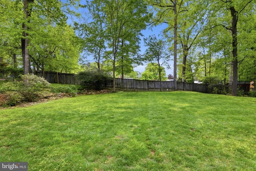 Photo of 111 LILLIAN LANE