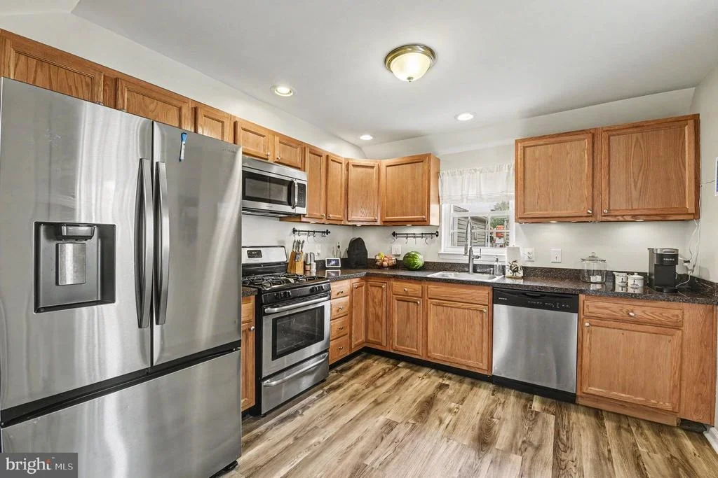 Photo of 3167 BAYBRIAR ROAD