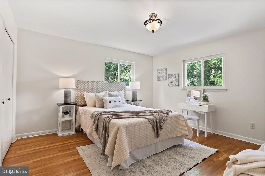 Photo of 13324 SHERWOOD FOREST DRIVE