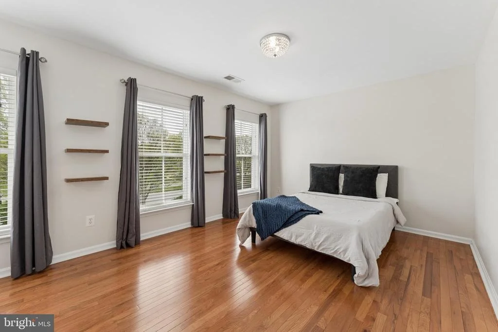 Photo of 23342 HIGBEE LANE
