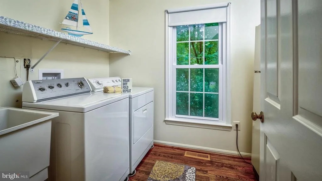 Photo of 8109 MARY JANE DRIVE