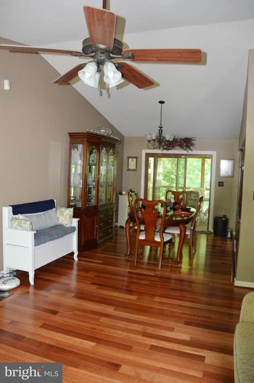 Photo of 721 WAR BONNET TRAIL