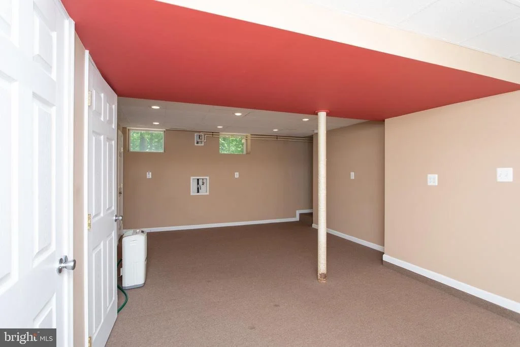 Photo of 540 THUNDERBIRD DRIVE