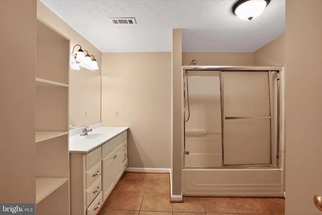 Photo of 5044 JERICHO ROAD