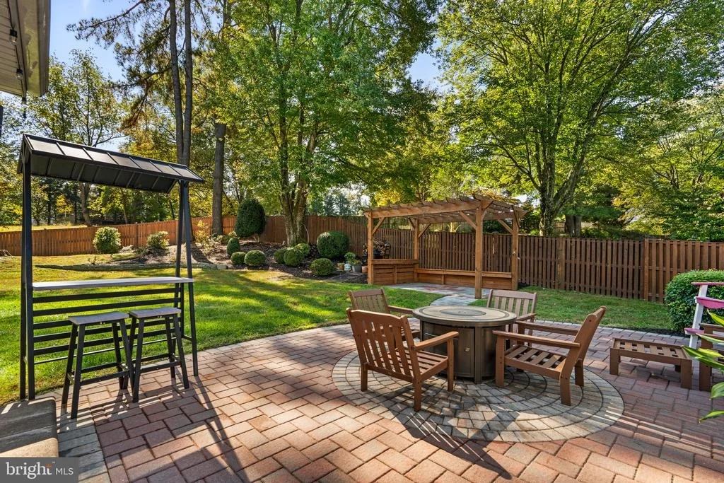 Photo of 14221 NORTHWYN DRIVE