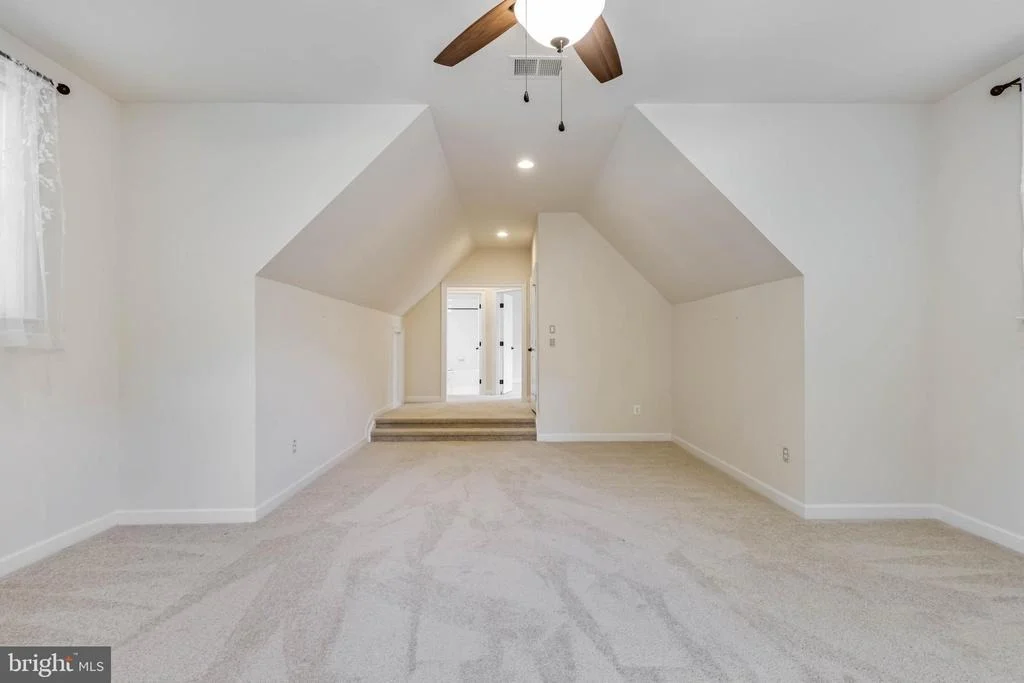 Photo of 30578 SILVERTON ROAD