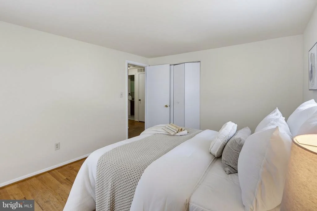 Photo of 8916 KILKENNY CIRCLE