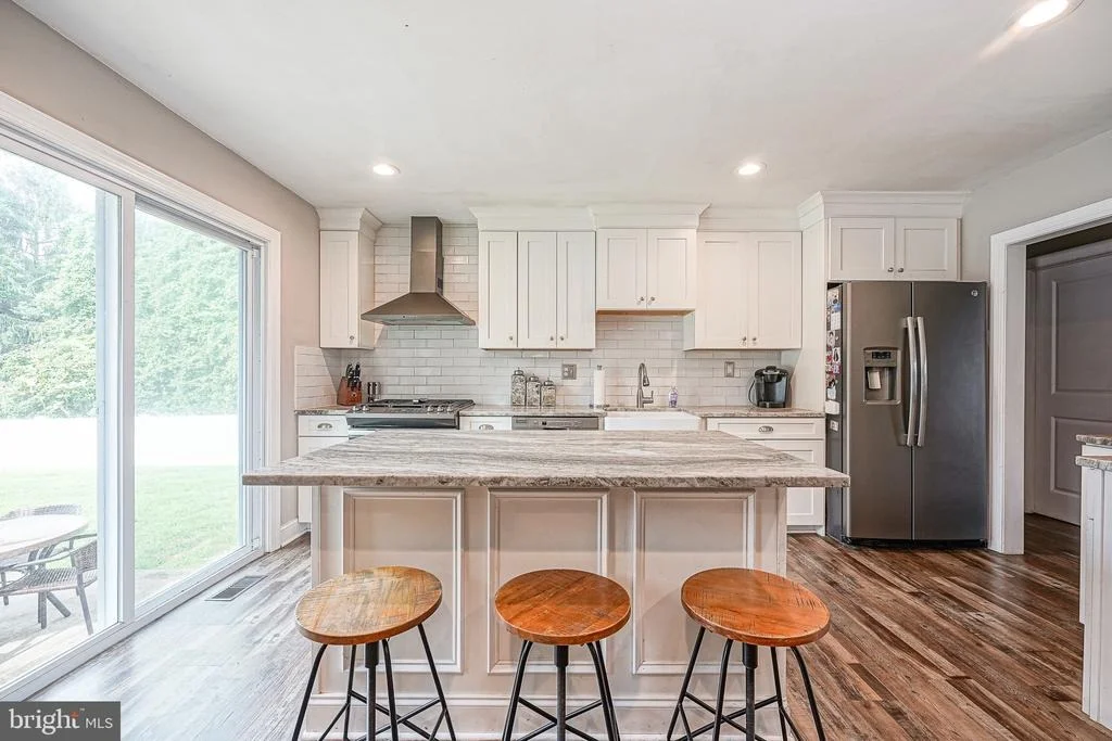 Photo of 2 BROADVIEW AVENUE