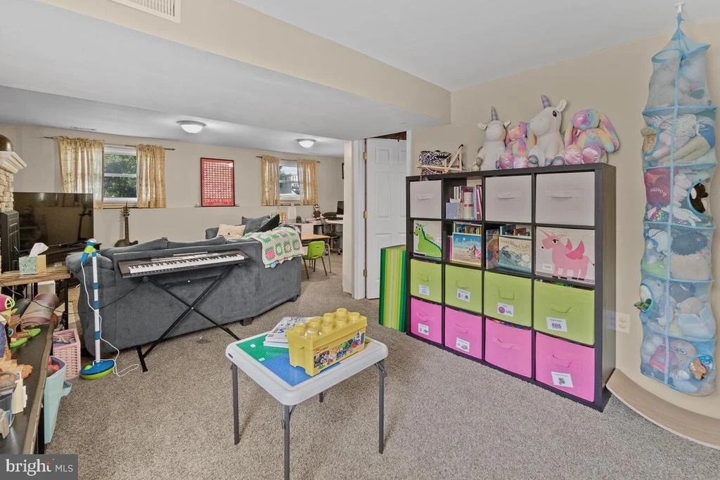 Photo of 4403 FELDSPAR ROAD