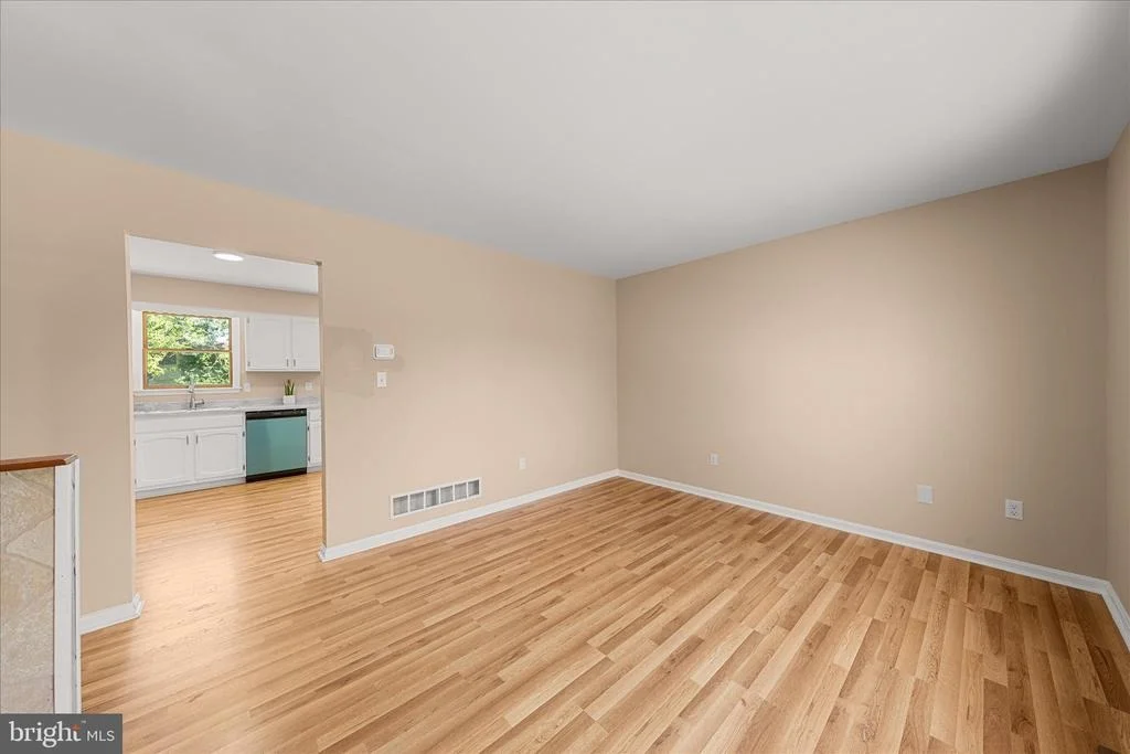 Photo of 129 ALONZO DRIVE