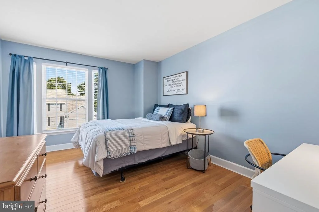 Photo of 1204 LONGBOW ROAD