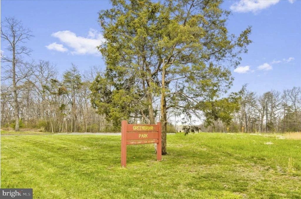 Photo of 4428 MIDDLE RIDGE DRIVE
