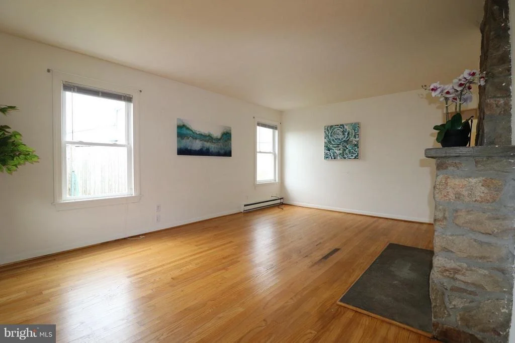 Photo of 5 KING AVENUE