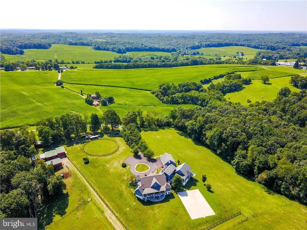 Photo of 26310 JOHNSON DRIVE