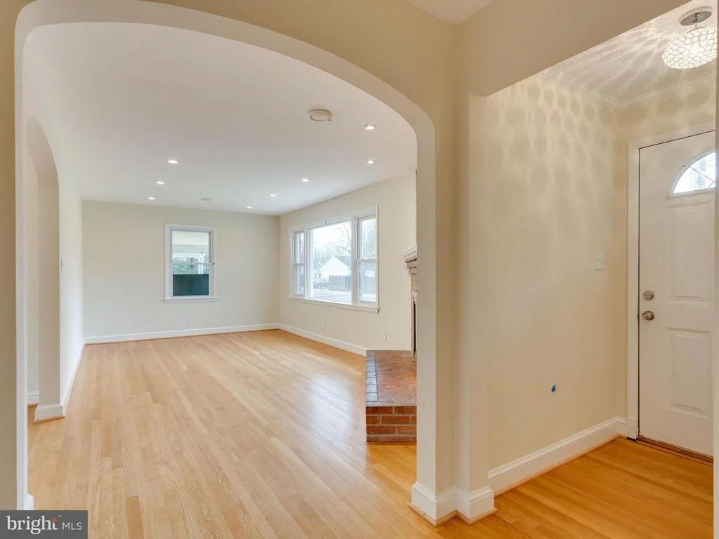 Photo of 7514 DAVIAN DRIVE