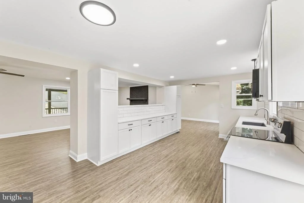 Photo of 201 SINGLETREE COURT