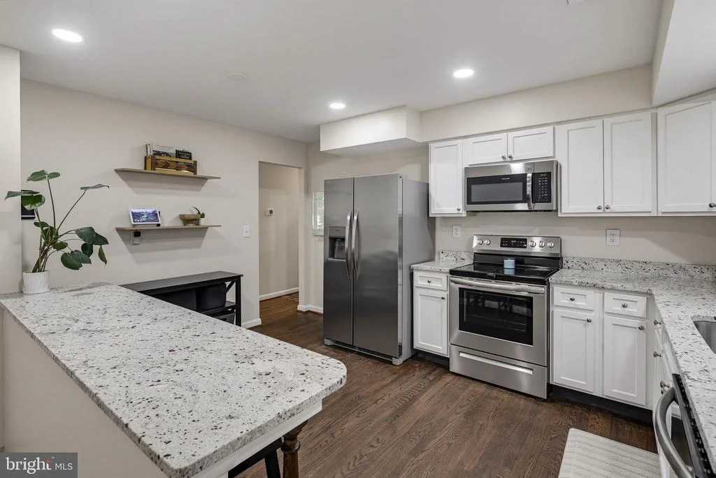 Photo of 10209 DONLEIGH DRIVE