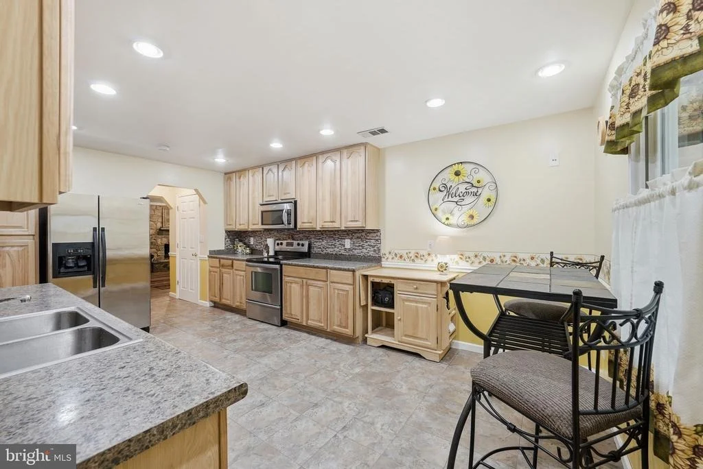 Photo of 7309 CASTLE ROAD