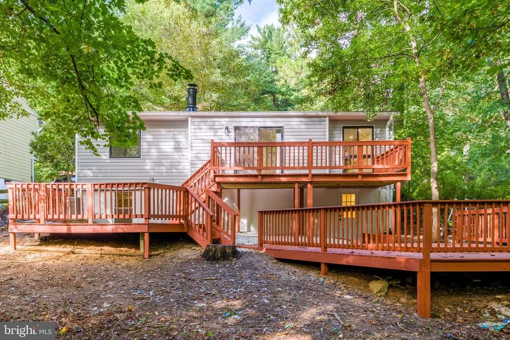 Photo of 11586 RED LEAF COURT