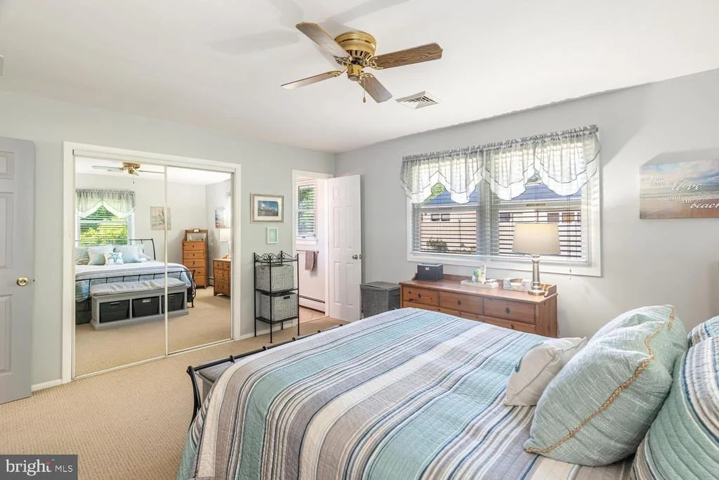 Photo of 38 PINEHURST DRIVE