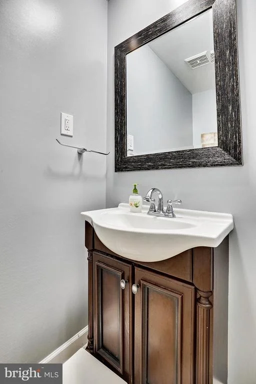 Photo of 12611 BEECHFERN LANE