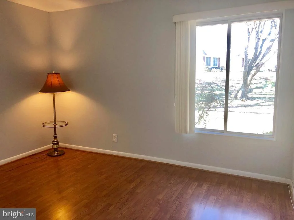 Photo of Unit 191A at 3221 LUDHAM DRIVE