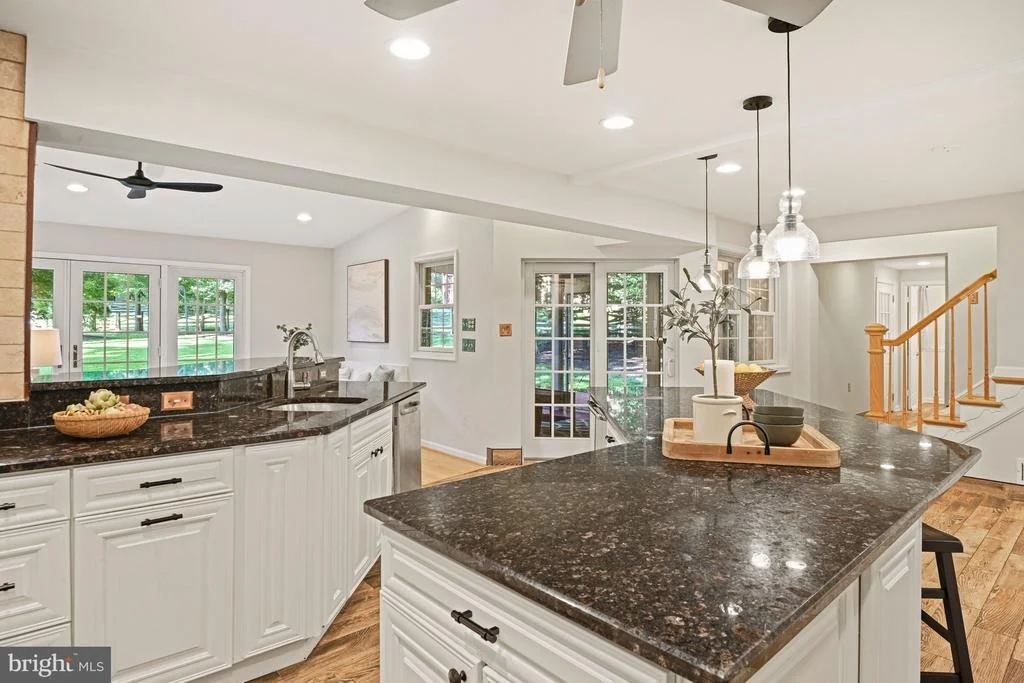Photo of 7821 FALSTAFF ROAD