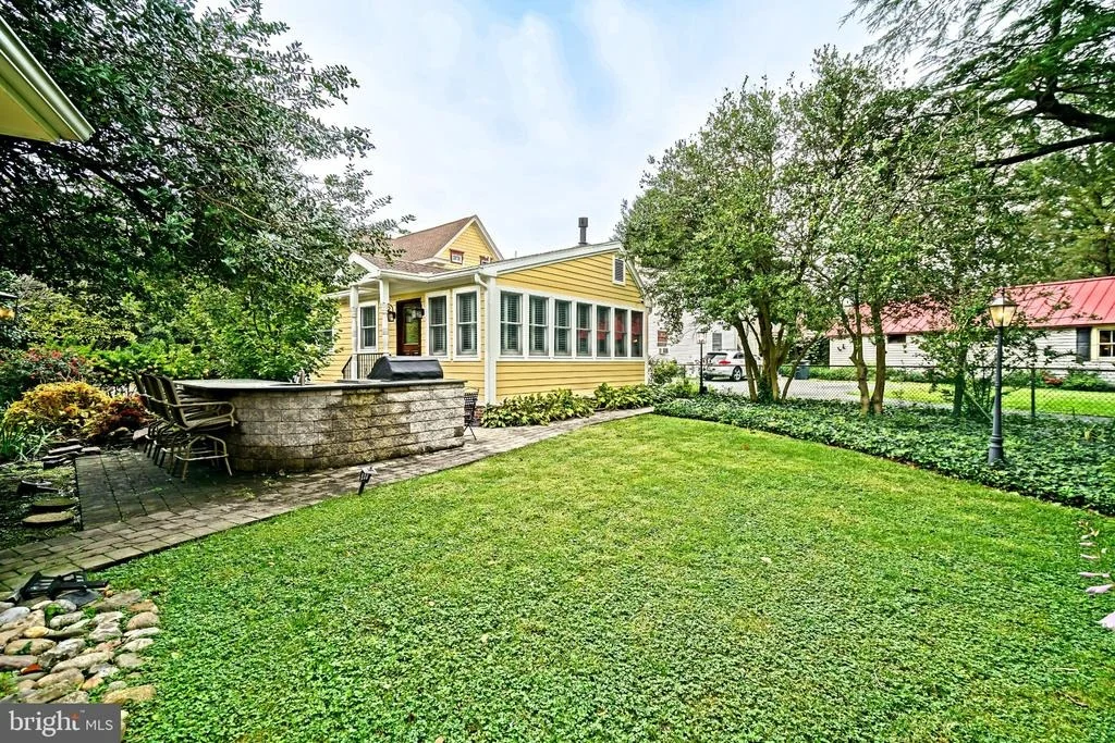 Photo of 519 KINGS HIGHWAY
