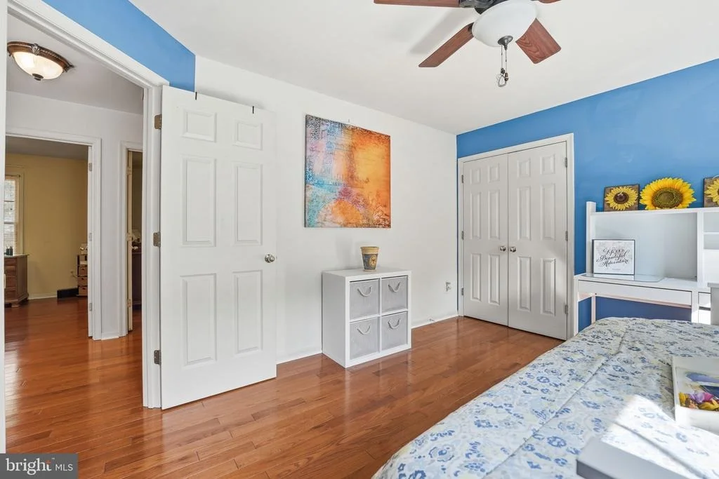 Photo of 7864 MEADOWGATE DRIVE