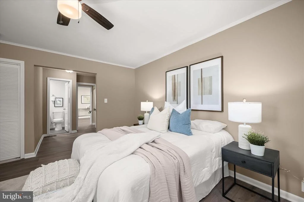 Photo of 10128 HEREFORD PLACE