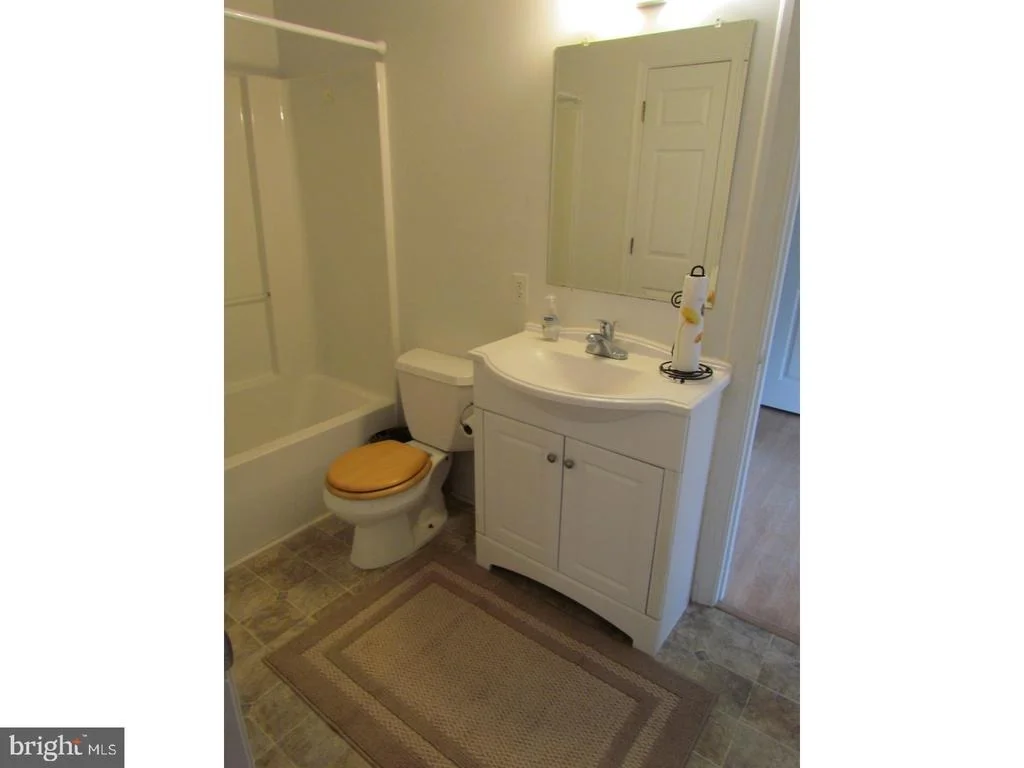 Photo of 402 ARTIS DRIVE