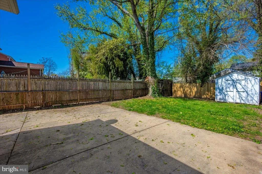 Photo of 3407 FLORAL STREET