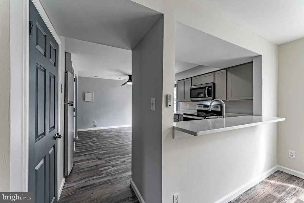 Photo of 8623 HEATHERMILL ROAD
