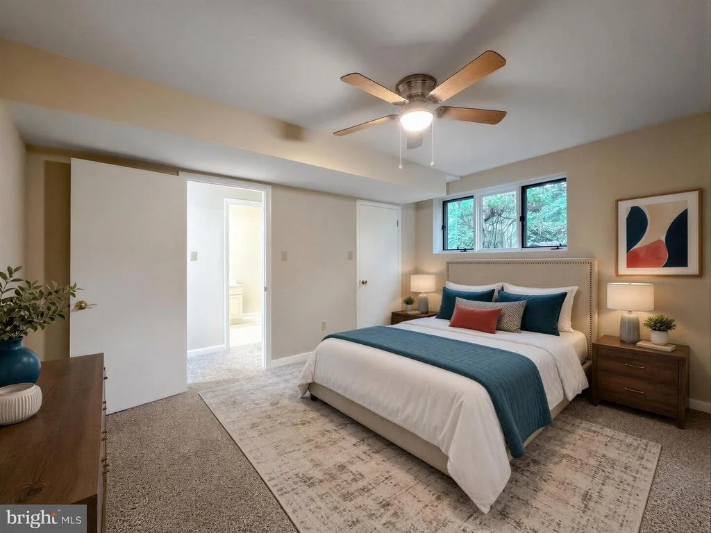 Photo of 8425 MAUSEN LANE