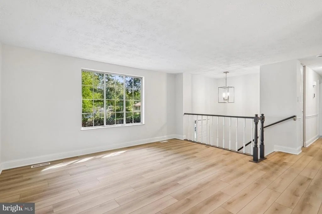 Photo of 6612 SEWARD ROAD