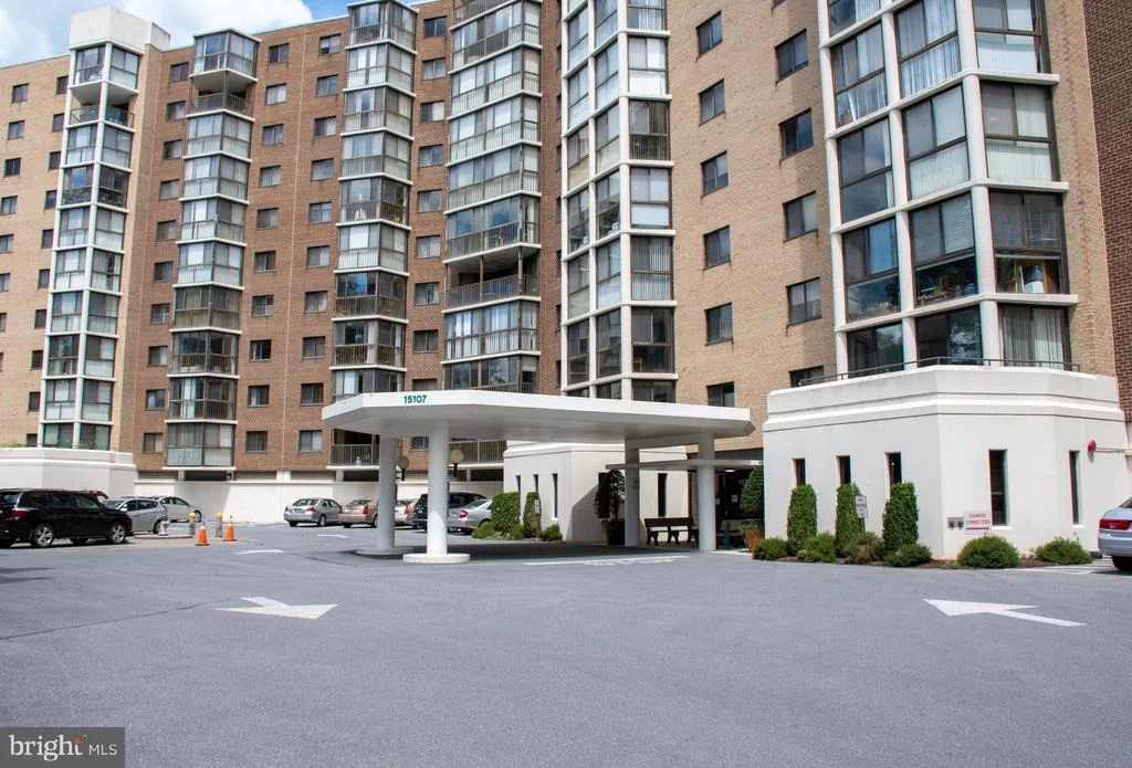 Photo of Unit 21022 at 15107 INTERLACHEN DRIVE
