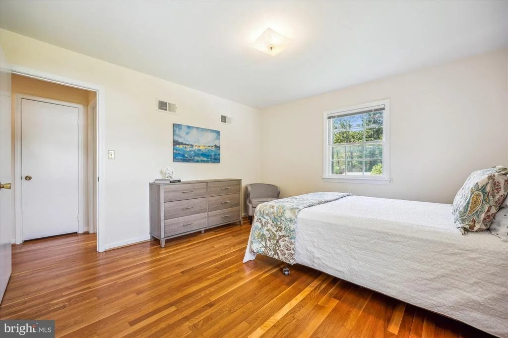 Photo of 1029 TRACY DRIVE
