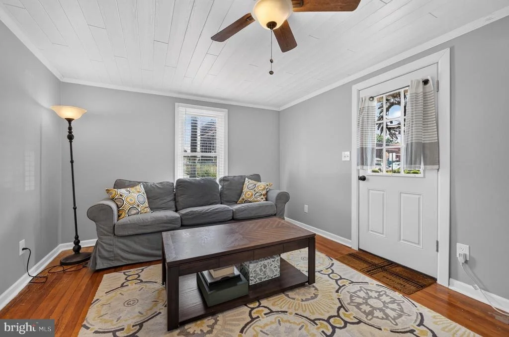 Photo of 102 1ST AVENUE