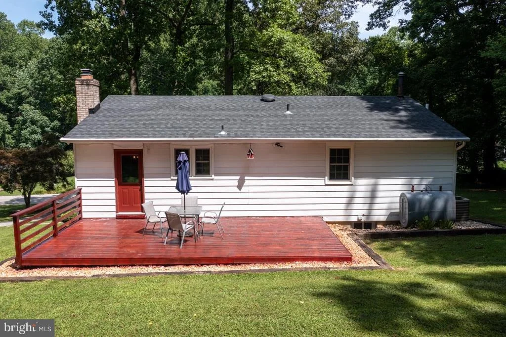Photo of 2125 OAK ROAD