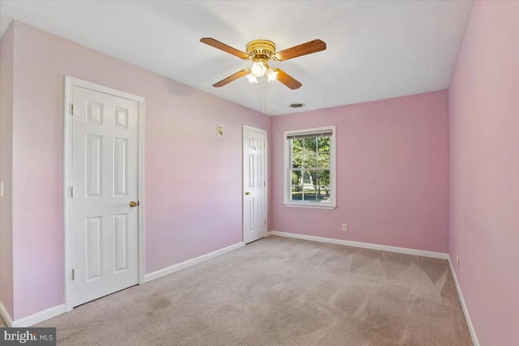 Photo of 103 HONEYSUCKLE DRIVE
