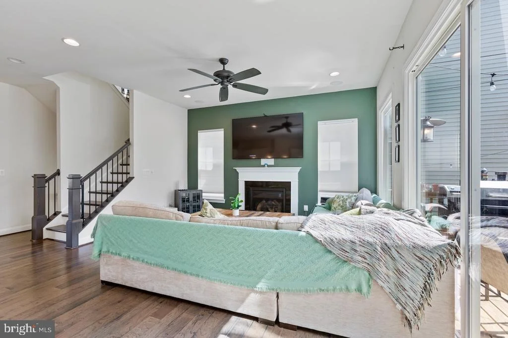 Photo of 22986 BUBBLING BROOK DRIVE