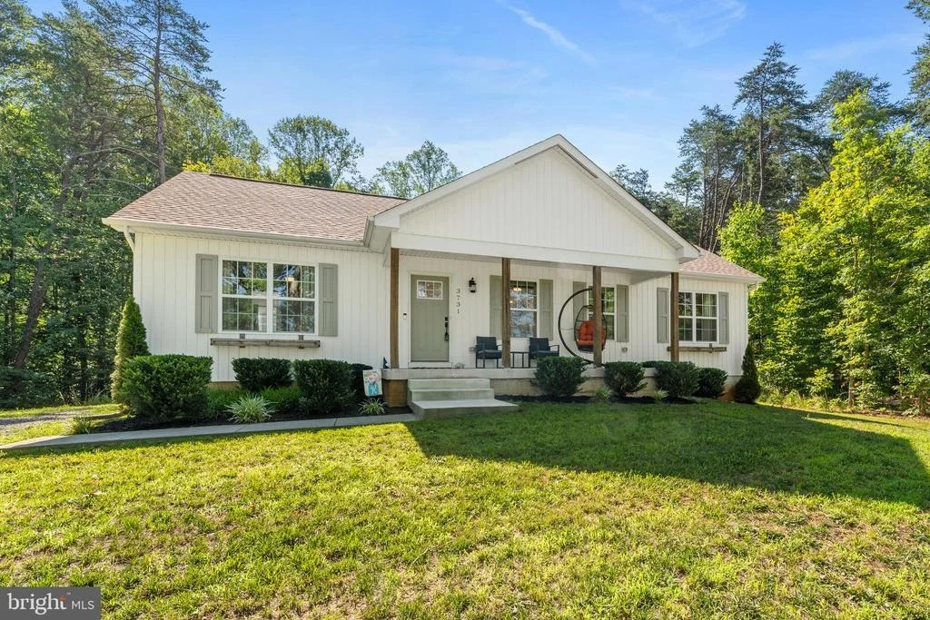 Photo of 3731 BREAKNOCK ROAD