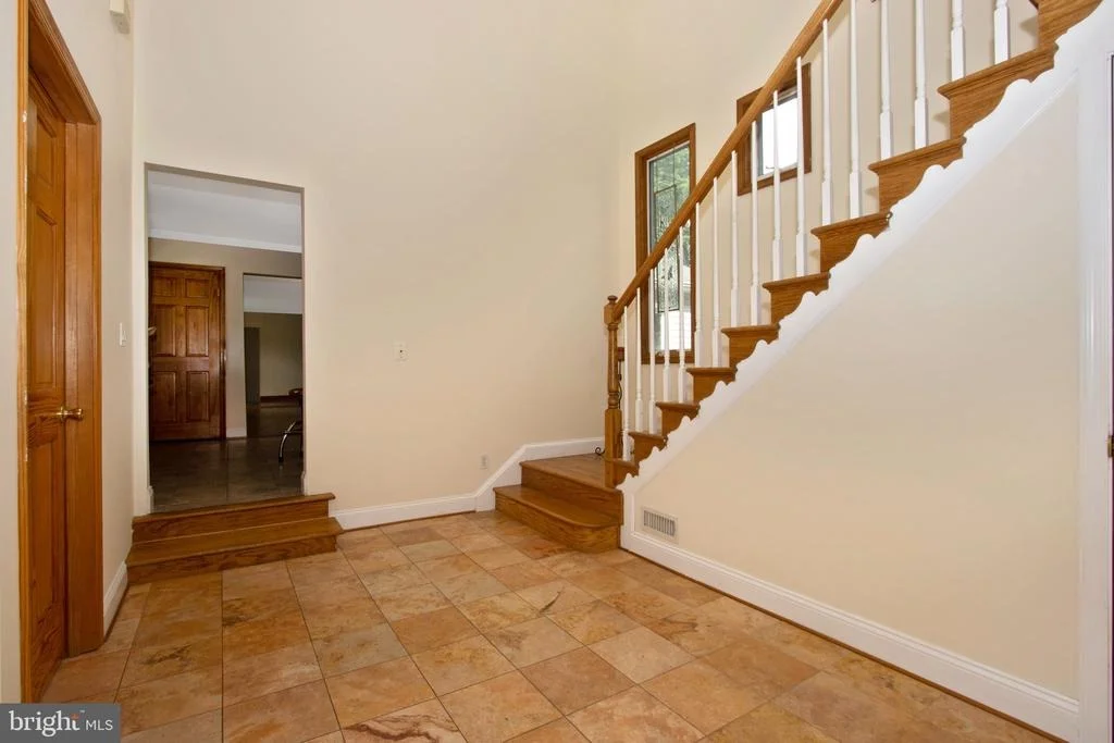 Photo of 120 PIPING ROCK DRIVE